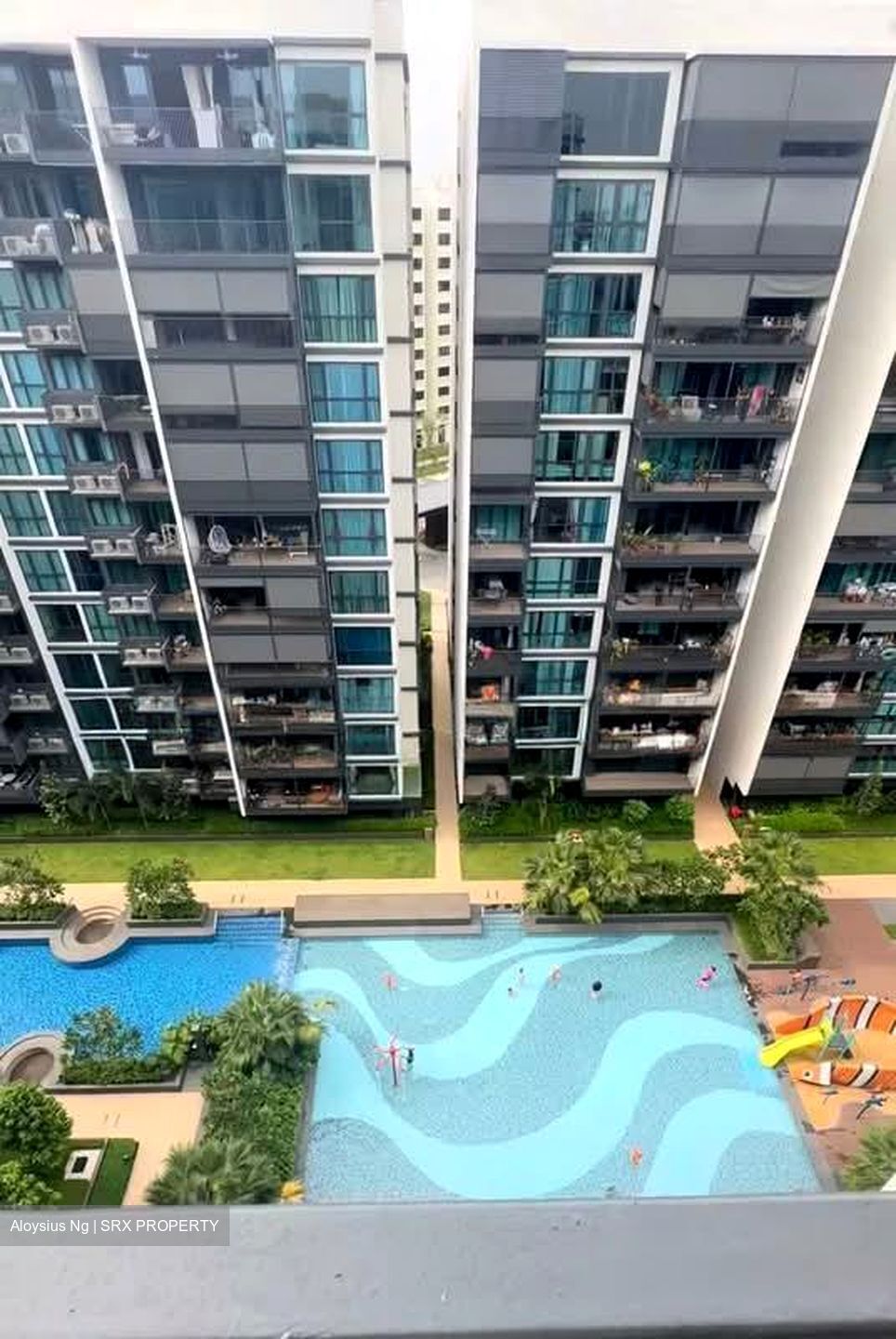 Treasure at Tampines (D18), Condominium #563617071